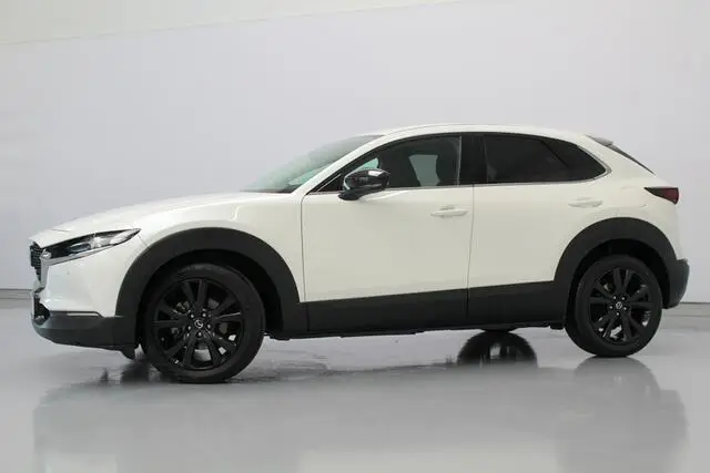 Photo 1 : Mazda Cx-30 2022 Petrol