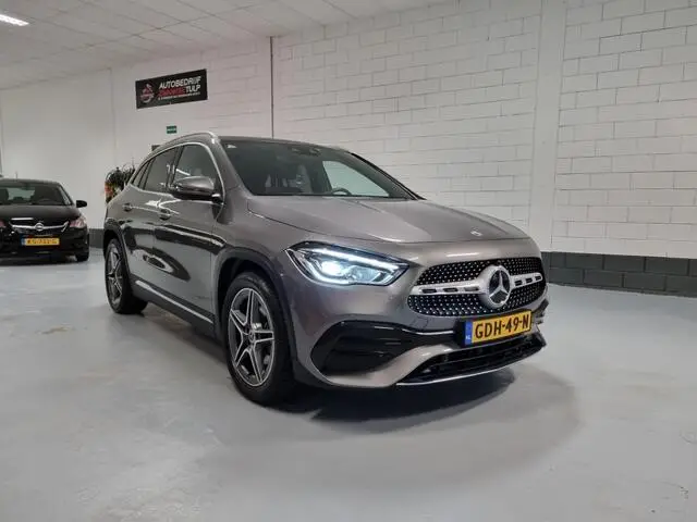 Photo 1 : Mercedes-benz Classe Gla 2022 Essence