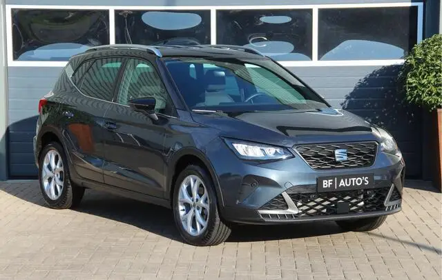 Photo 1 : Seat Arona 2023 Essence