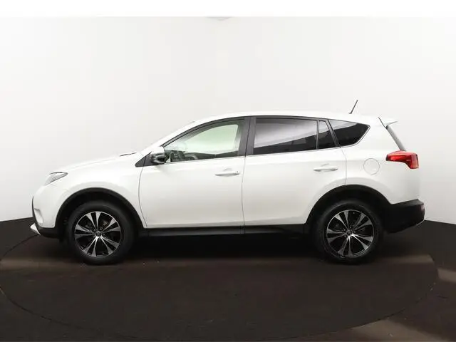 Photo 1 : Toyota Rav4 2015 Petrol