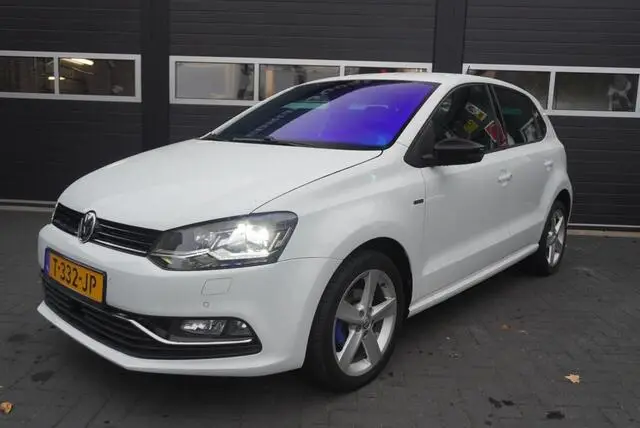 Photo 1 : Volkswagen Polo 2016 Petrol