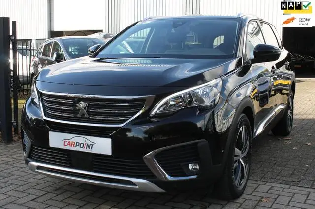 Photo 1 : Peugeot 5008 2017 Petrol