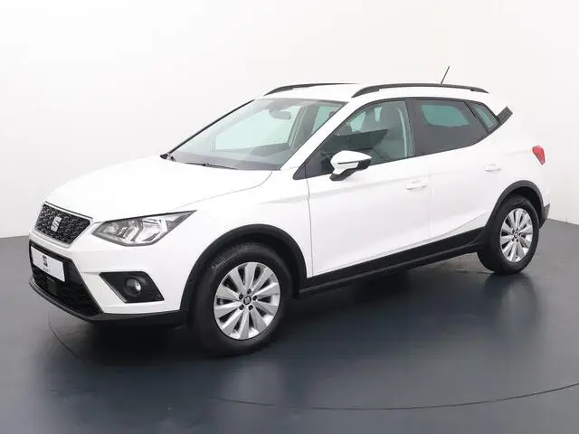 Photo 1 : Seat Arona 2021 Essence