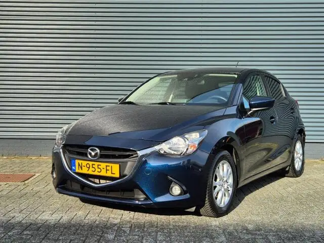 Photo 1 : Mazda 2 2015 Essence