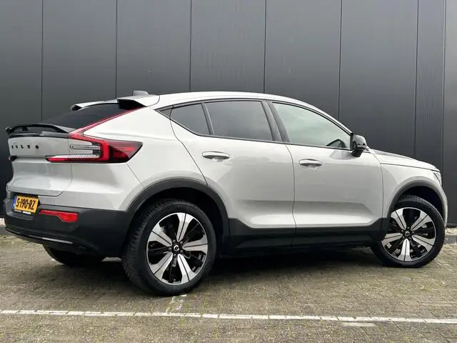 Photo 1 : Volvo C40 2023 Électrique