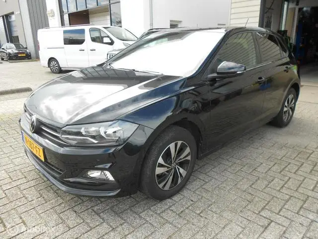 Photo 1 : Volkswagen Polo 2021 Petrol