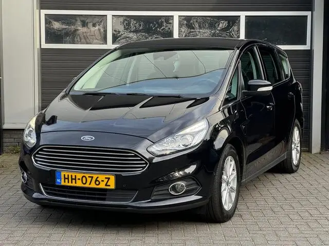 Photo 1 : Ford S-max 2015 Petrol