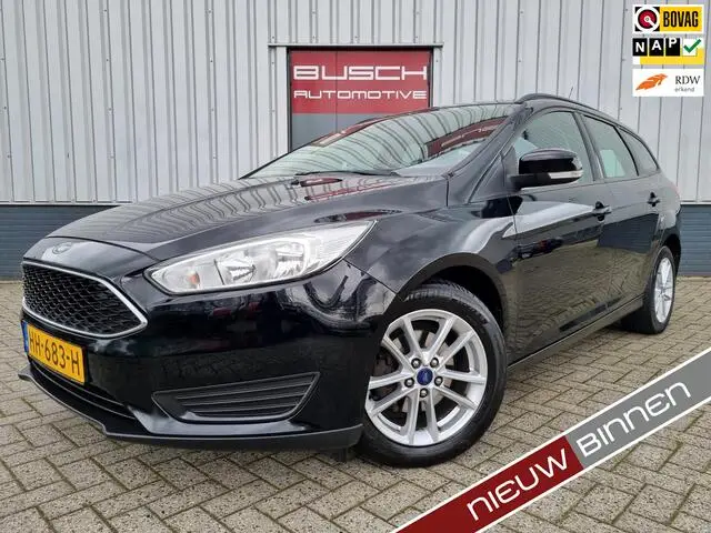 Photo 1 : Ford Focus 2015 Essence