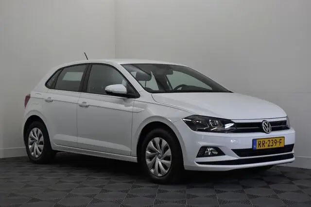 Photo 1 : Volkswagen Polo 2018 Petrol