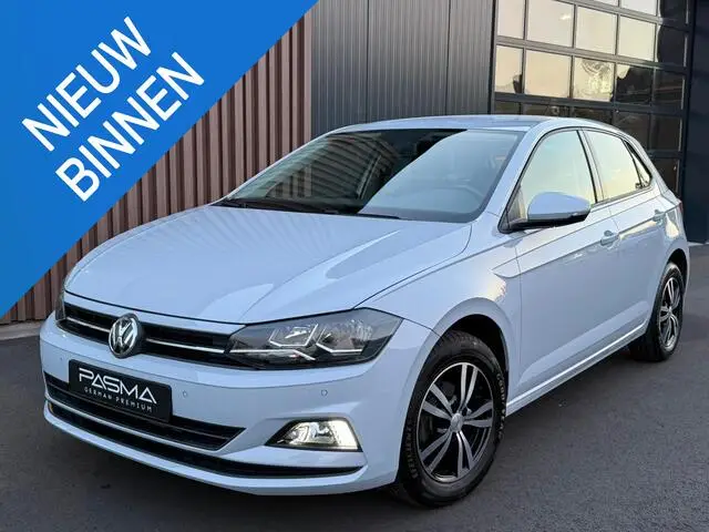 Photo 1 : Volkswagen Polo 2018 Petrol