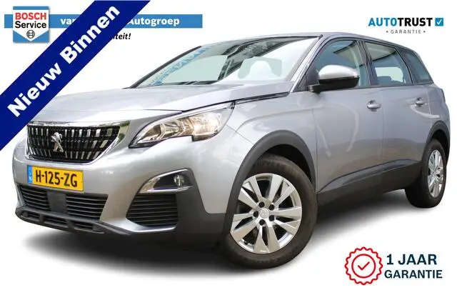 Photo 1 : Peugeot 5008 2020 Petrol