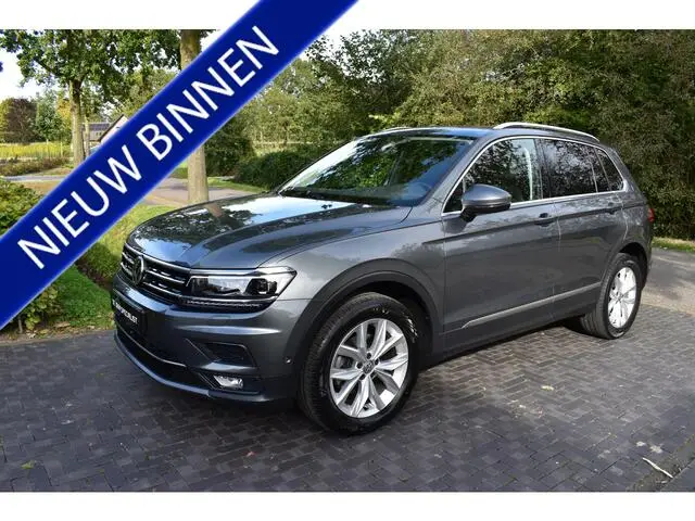 Photo 1 : Volkswagen Tiguan 2017 Petrol