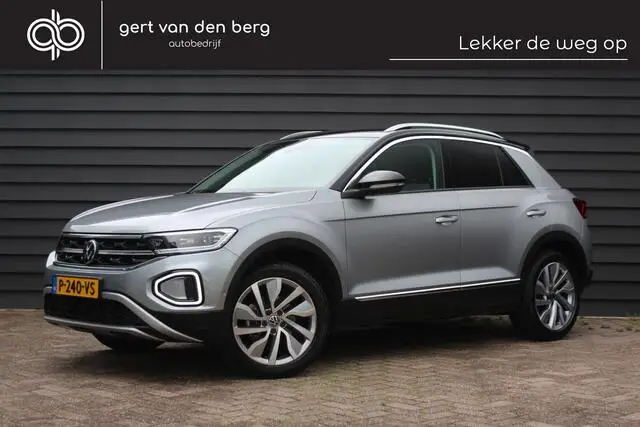 Photo 1 : Volkswagen T-roc 2022 Petrol