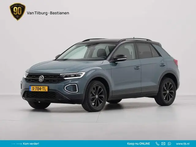 Photo 1 : Volkswagen T-roc 2022 Essence