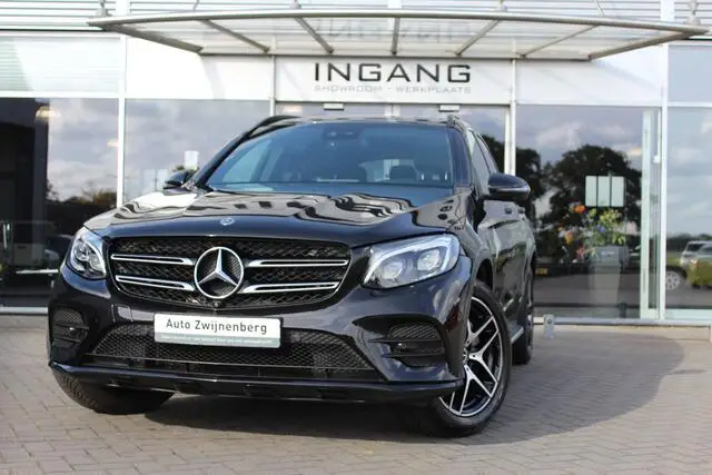 Photo 1 : Mercedes-benz Classe Glc 2017 Petrol