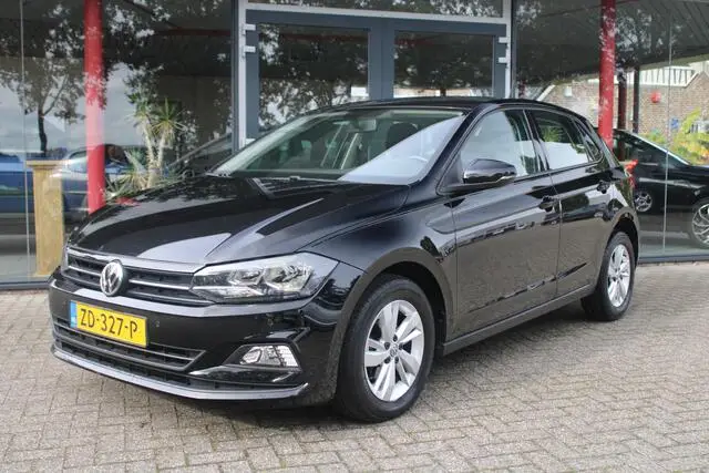 Photo 1 : Volkswagen Polo 2019 Essence