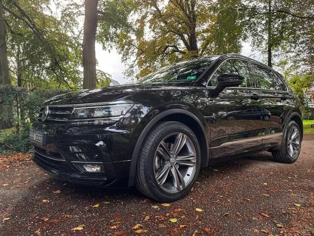 Photo 1 : Volkswagen Tiguan 2018 Petrol