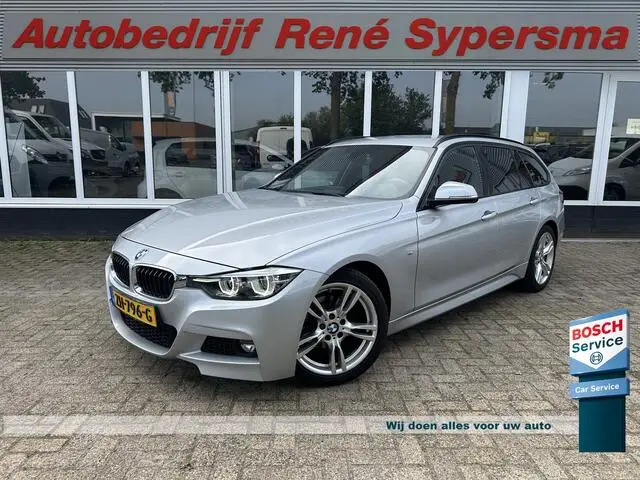 Photo 1 : Bmw Serie 3 2019 Petrol