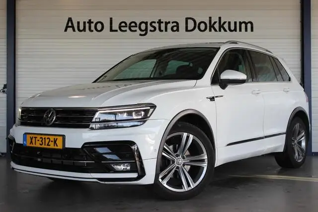 Photo 1 : Volkswagen Tiguan 2019 Essence