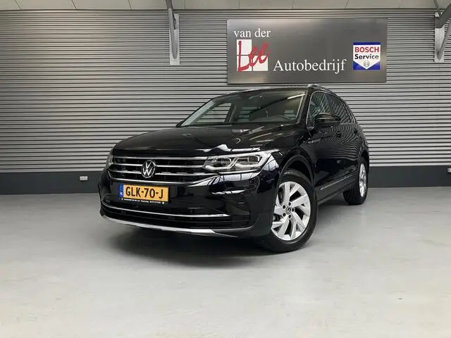 Photo 1 : Volkswagen Tiguan 2023 Essence