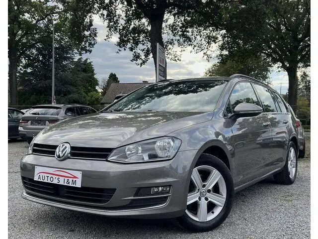 Photo 1 : Volkswagen Golf 2015 Petrol