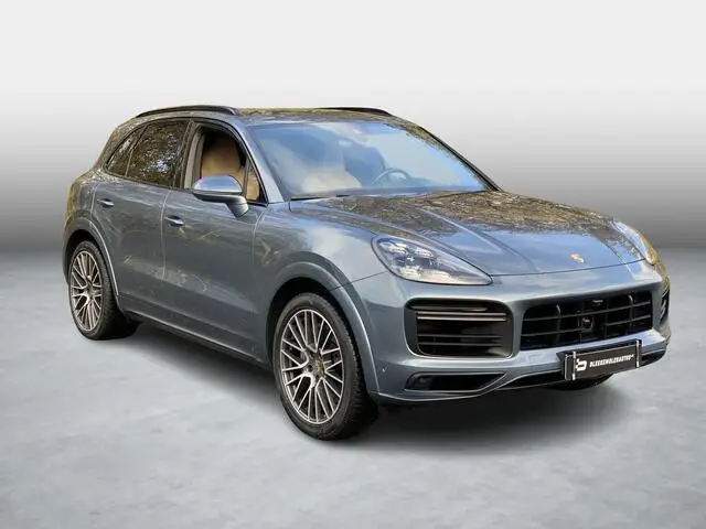 Photo 1 : Porsche Cayenne 2018 Petrol