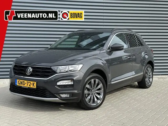 Photo 1 : Volkswagen T-roc 2021 Petrol