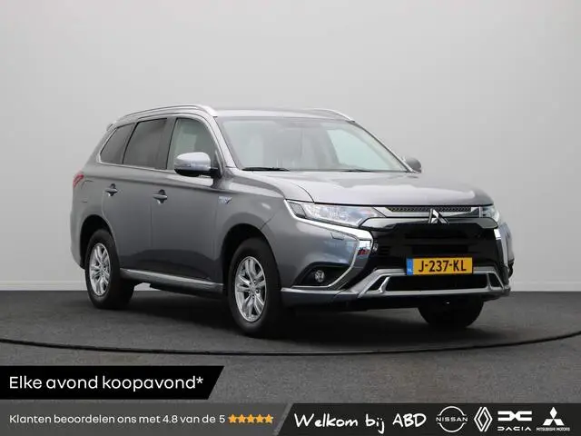 Photo 1 : Mitsubishi Outlander 2020 Hybrid