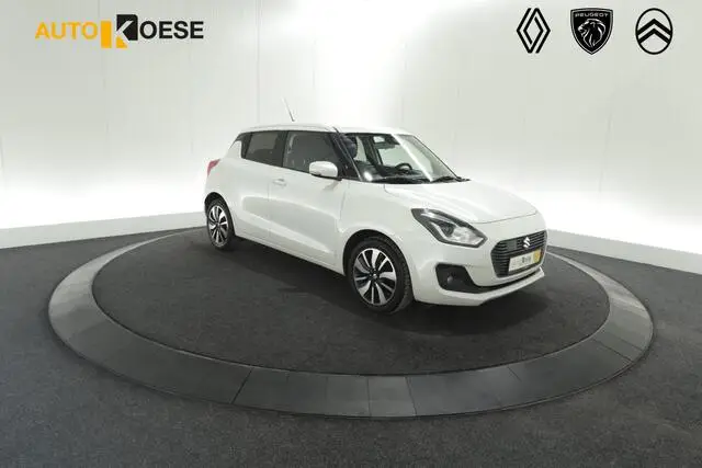 Photo 1 : Suzuki Swift 2017 Hybrid