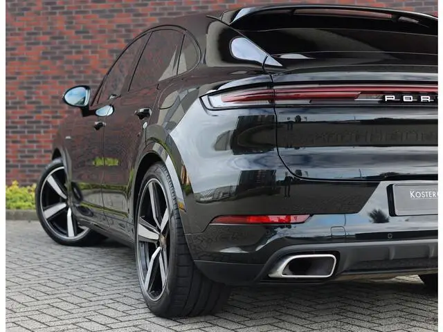 Photo 1 : Porsche Cayenne 2024 Hybrid