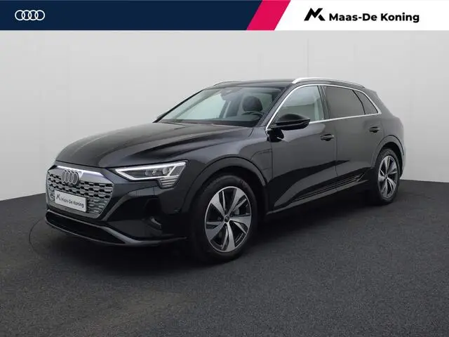 Photo 1 : Audi Q8 2024 Électrique