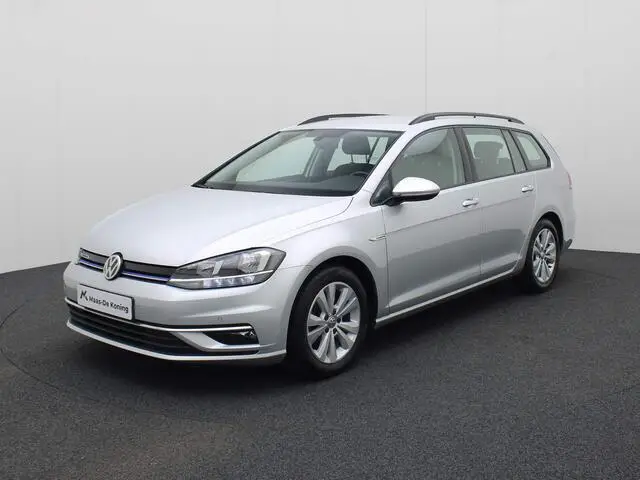 Photo 1 : Volkswagen Golf 2020 Petrol