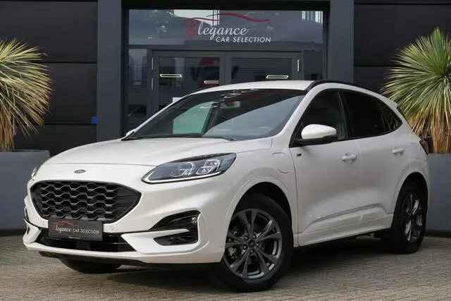 Photo 1 : Ford Kuga 2023 Hybrid