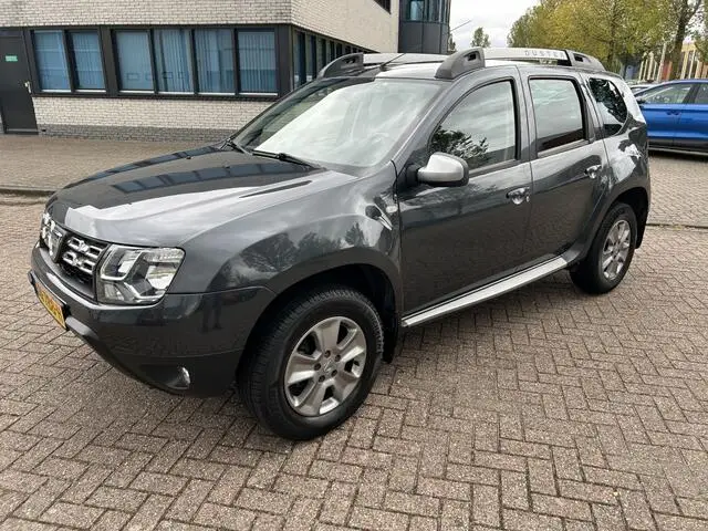 Photo 1 : Dacia Duster 2016 Petrol