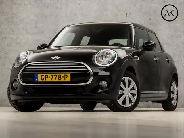 Photo 1 : Mini Cooper 2015 Essence