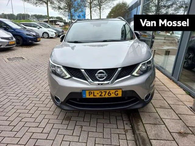 Photo 1 : Nissan Qashqai 2017 Petrol