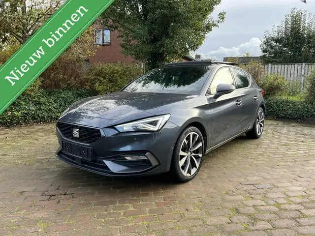 Photo 1 : Seat Leon 2021 Petrol