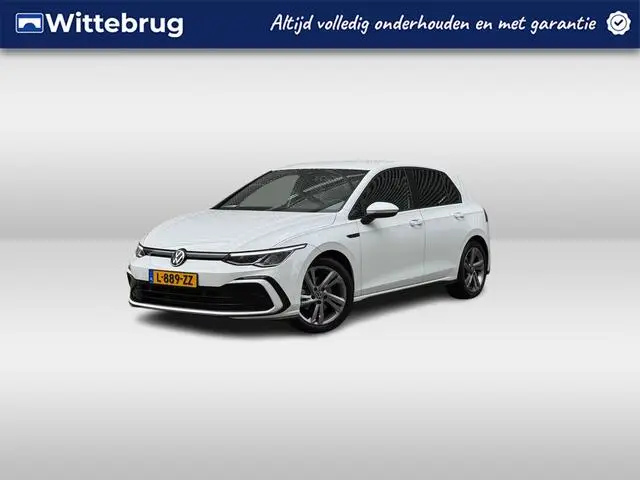 Photo 1 : Volkswagen Golf 2021 Essence