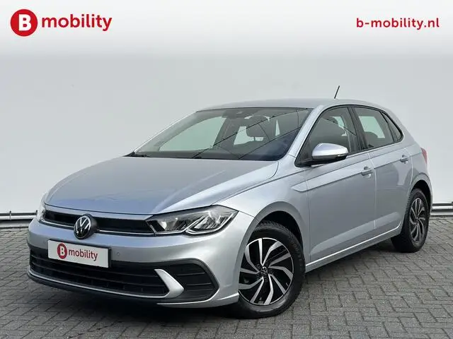 Photo 1 : Volkswagen Polo 2023 Petrol