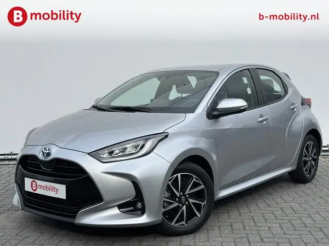 Photo 1 : Toyota Yaris 2023 Hybrid