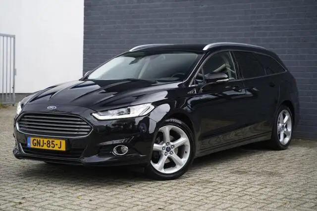 Photo 1 : Ford Mondeo 2015 Essence