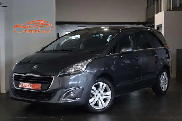 Photo 1 : Peugeot 5008 2016 Diesel