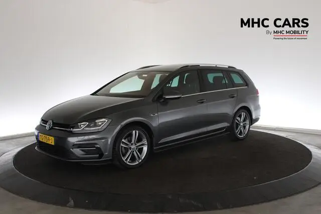 Photo 1 : Volkswagen Golf 2018 Essence