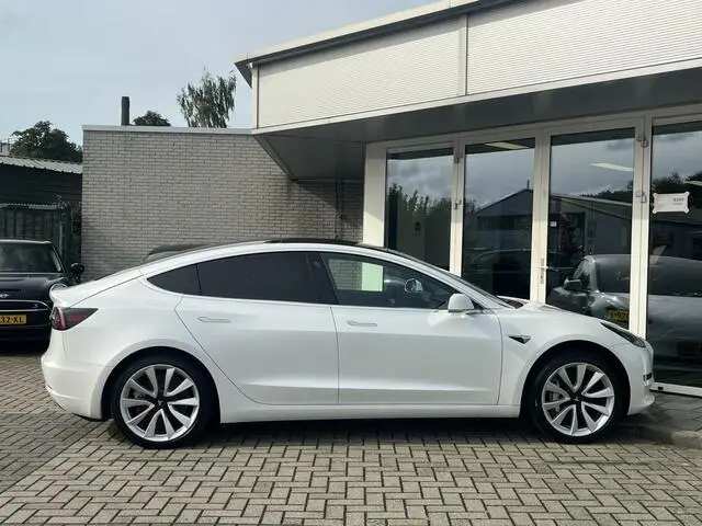 Photo 1 : Tesla Model 3 2019 Electric