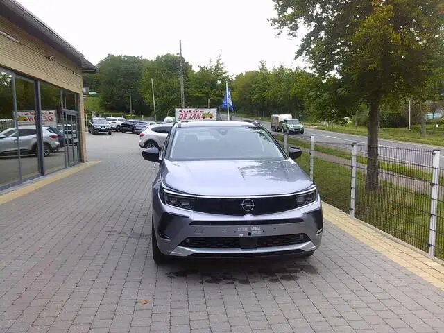 Photo 1 : Opel Grandland 2023 Non renseigné