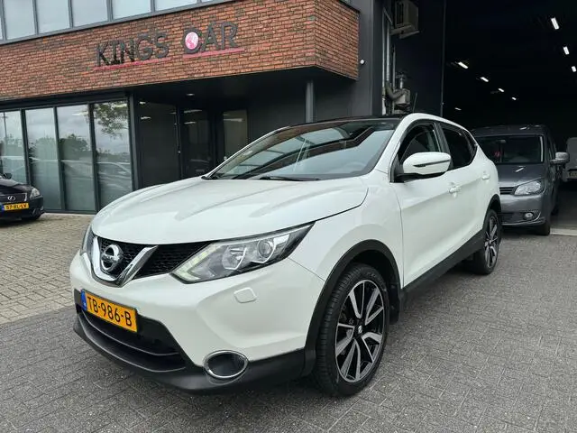 Photo 1 : Nissan Qashqai 2015 Petrol