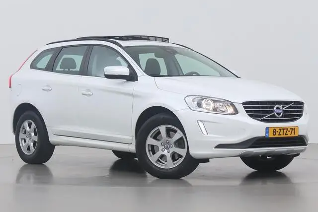 Photo 1 : Volvo Xc60 2015 Petrol