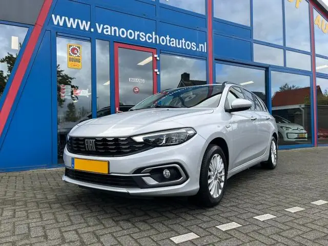 Photo 1 : Fiat Tipo 2021 Essence