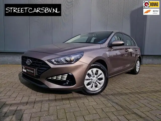 Photo 1 : Hyundai I30 2022 Petrol