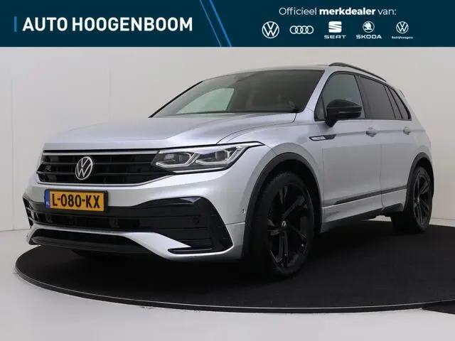 Photo 1 : Volkswagen Tiguan 2021 Essence